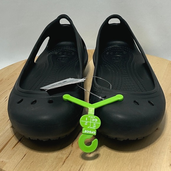 Crocs Kadee Women's Black Slip On Flats NWT - Size 11 & 42/43 EUR - Picture 2 of 7